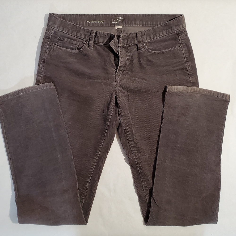 Loft corduroy jeans, size 10,Modern Boot, Gray color